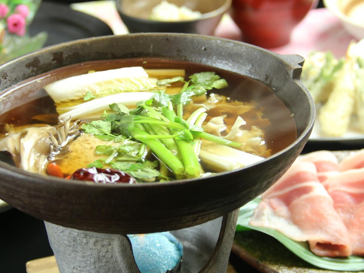 Hatago Chujikan Hotel Maebashi Eksteriør billede